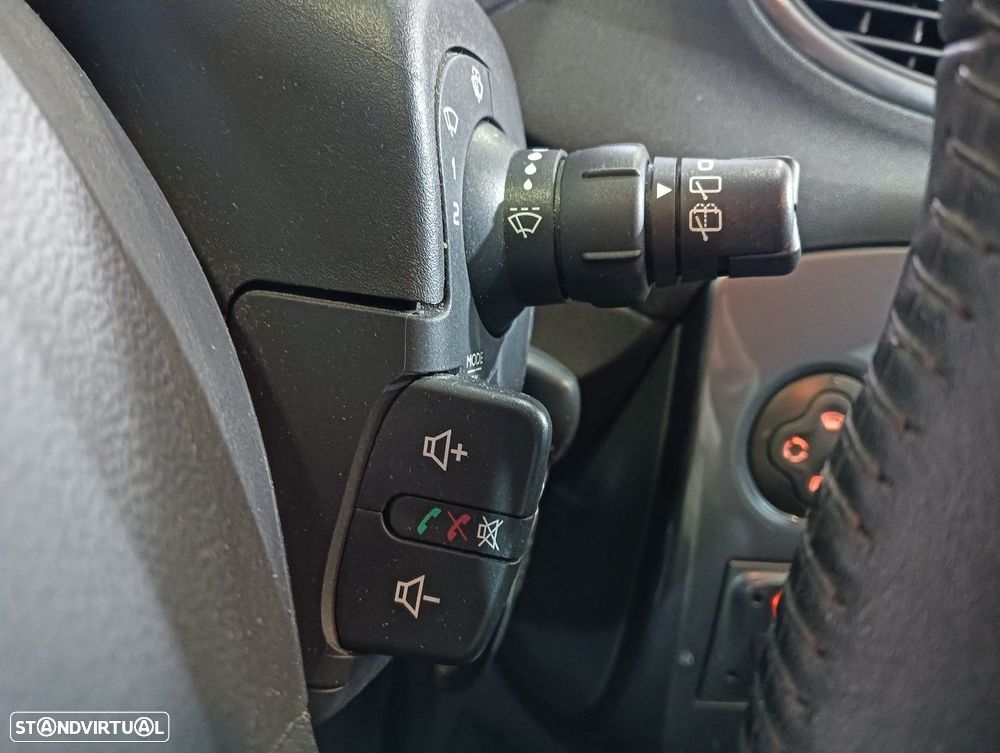 Renault Clio Break 1.5 dCi Dynamique S - 28