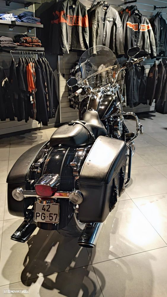 Harley-Davidson Road King Classic - 13