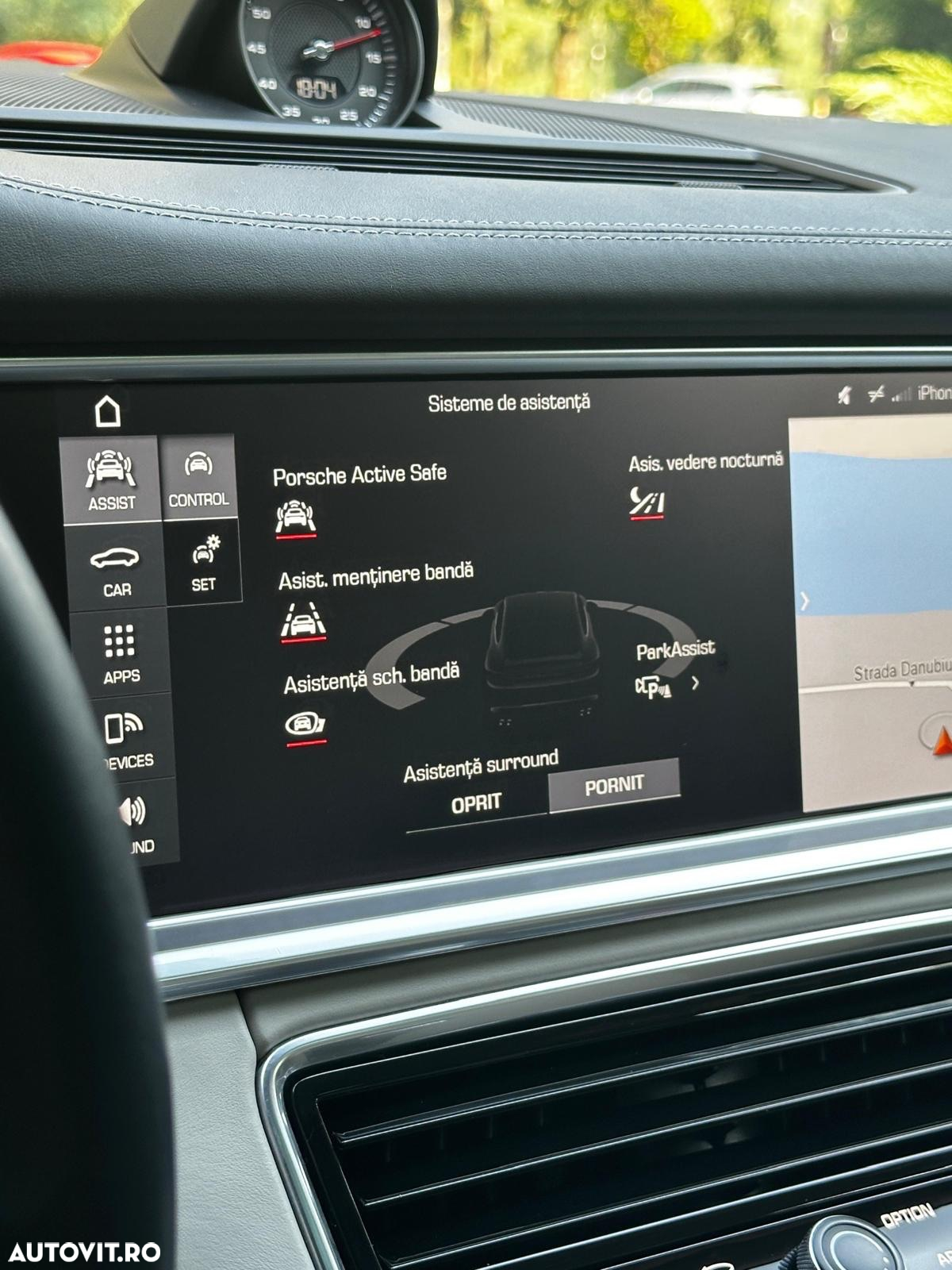 Porsche Panamera 4S - 18