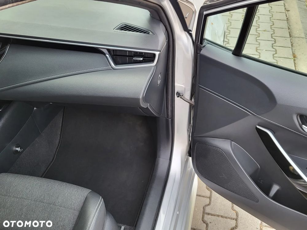 Toyota Corolla - 33