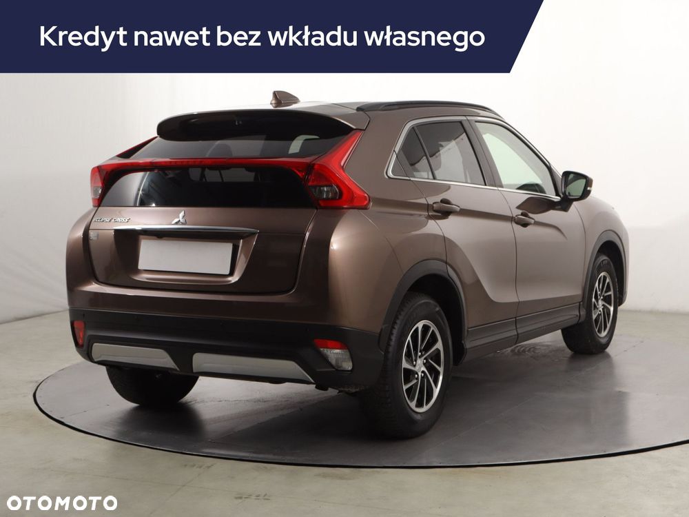 Mitsubishi Eclipse Cross - 7