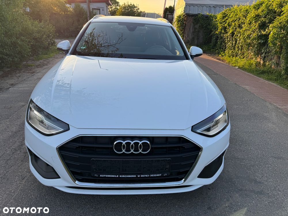Audi A4 Avant 40 TDI S tronic S line - 2