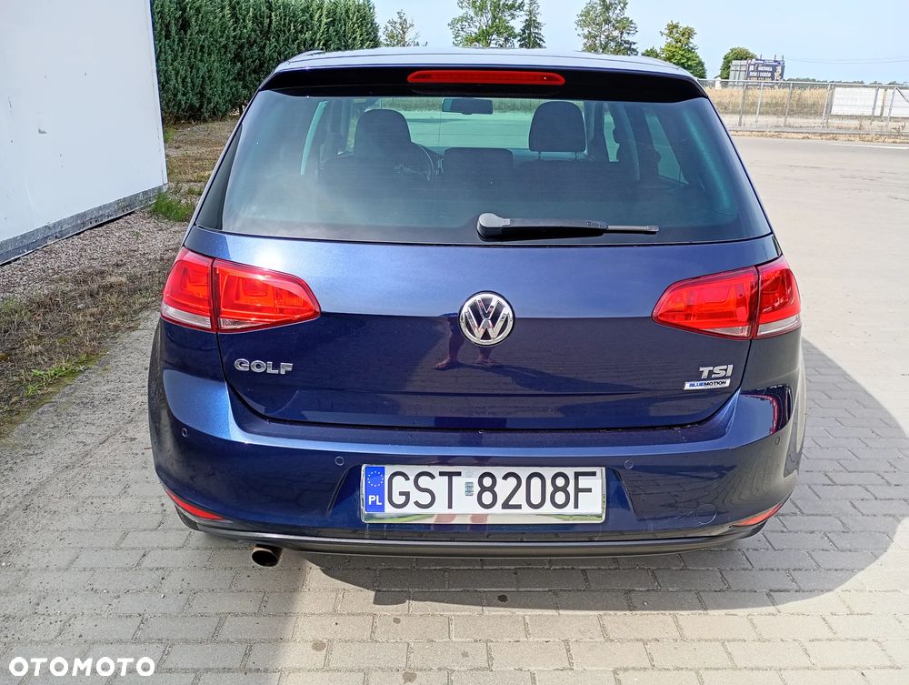 Volkswagen Golf 1.2 TSI BlueMotion Technology Cup - 10