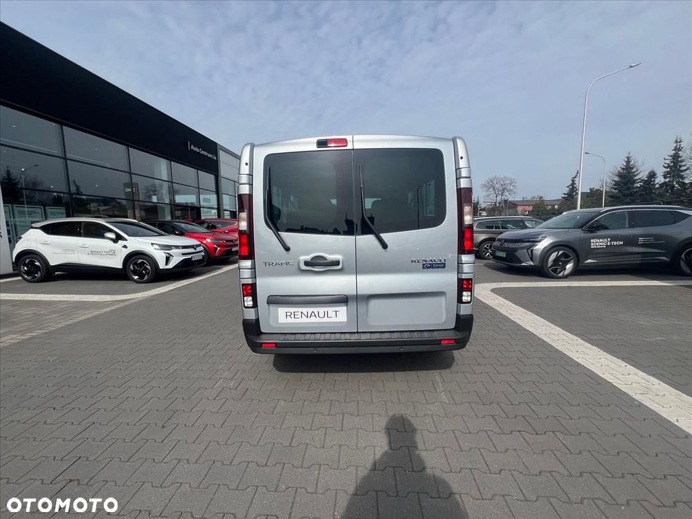 Renault trafic - 7