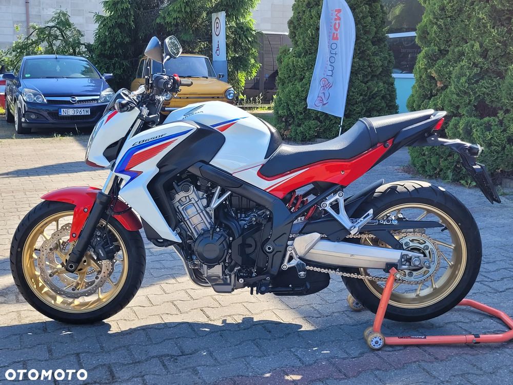 Honda CB - 3