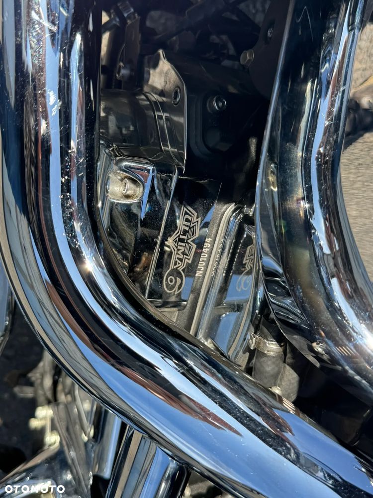 Harley-Davidson Softail Heritage Classic - 12