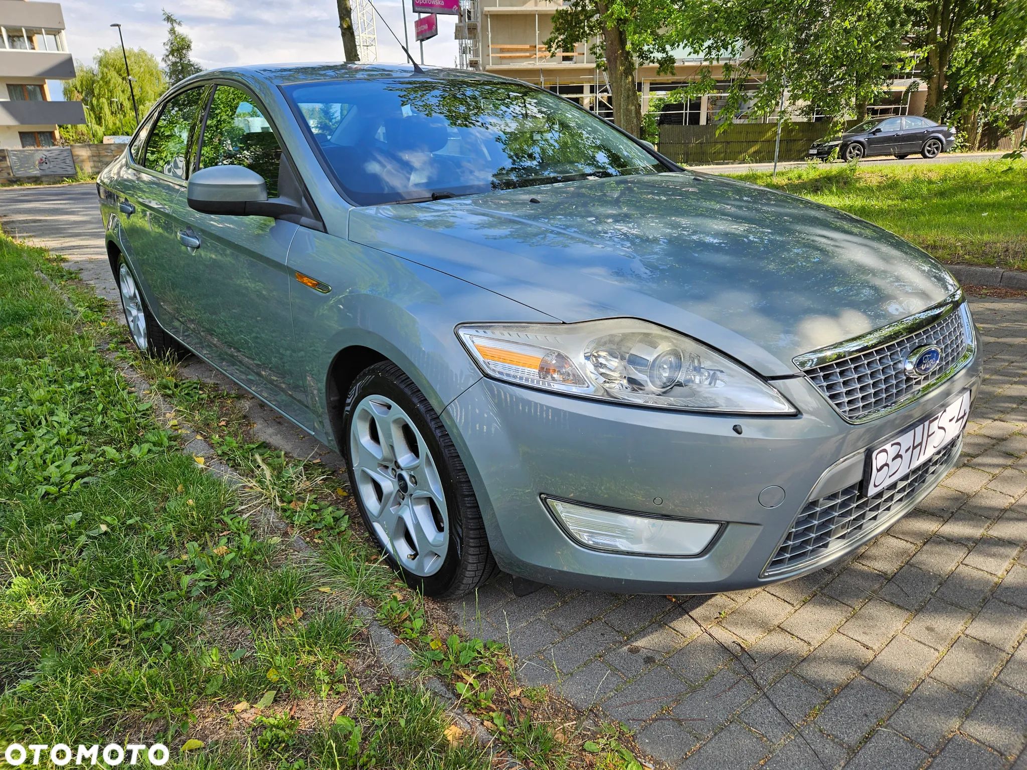 Ford Mondeo 2.0 Titanium - 1