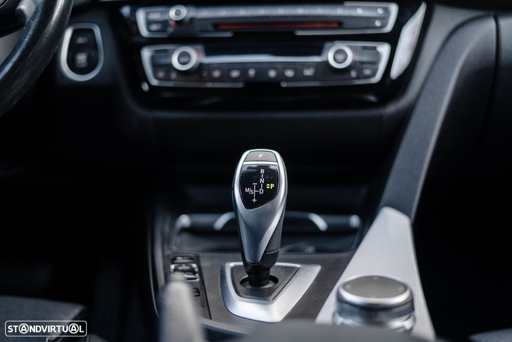 BMW 420 Gran Coupé d Pack Desportivo M Auto - 41