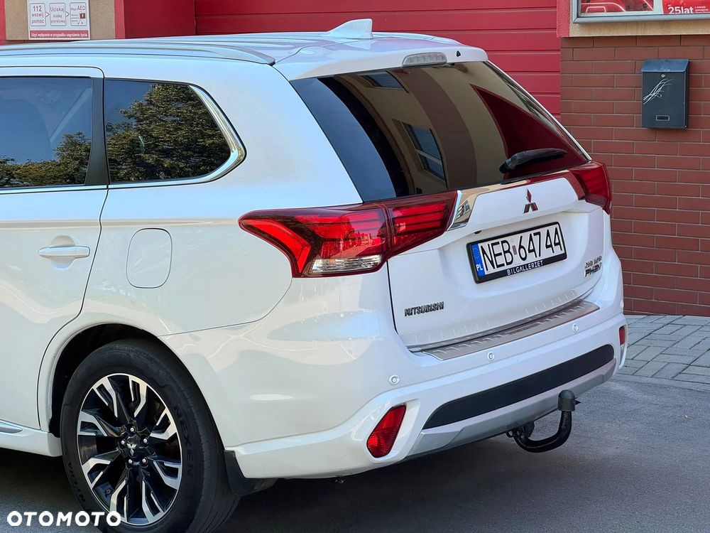 Mitsubishi Outlander - 31