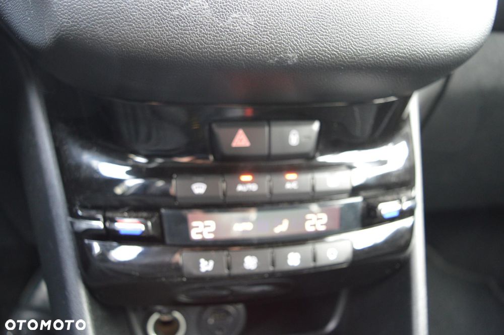 Peugeot 208 Blue-HDi 100 Stop&Start Allure - 2