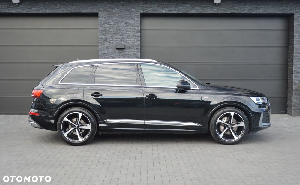 Audi Q7 - 8