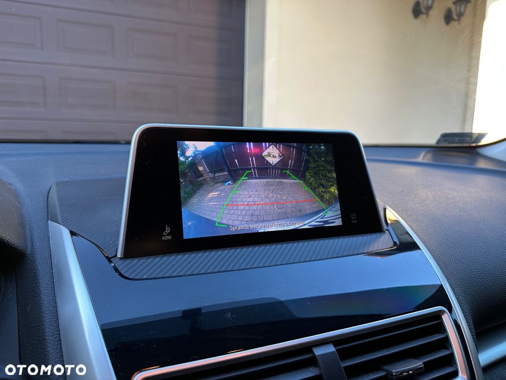 Mitsubishi Eclipse Cross - 21