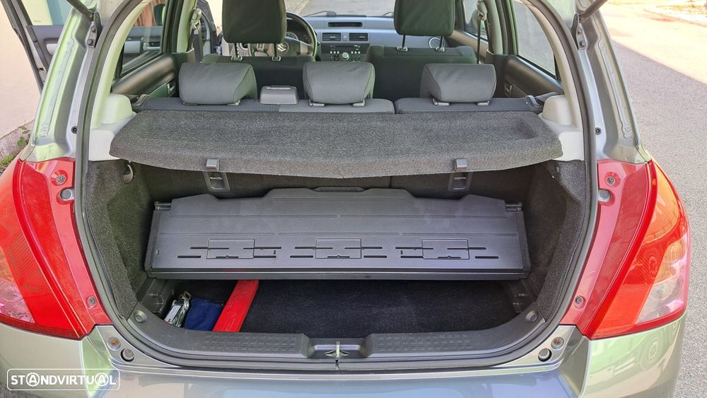 Suzuki Swift 1.3 DDiS GL - 30