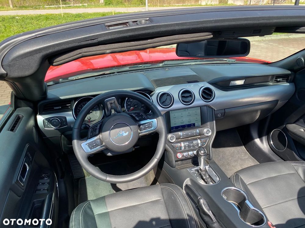 Ford Mustang 2.3 EcoBoost - 11