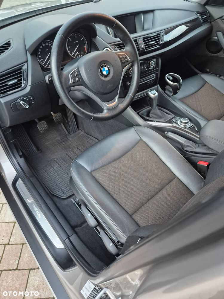 BMW X1 xDrive18d xLine - 16
