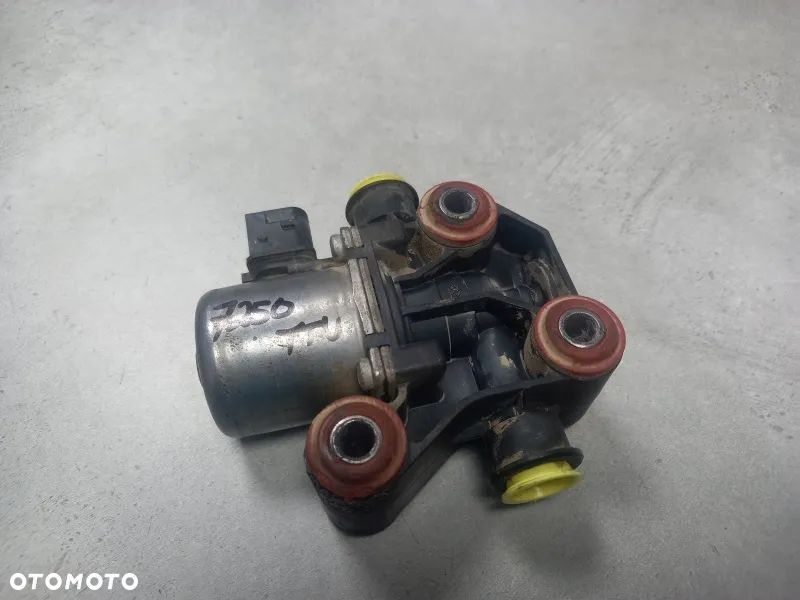 Zawór ssący WABCO Deutz Fahr Agrotron 7250 TTV - 1