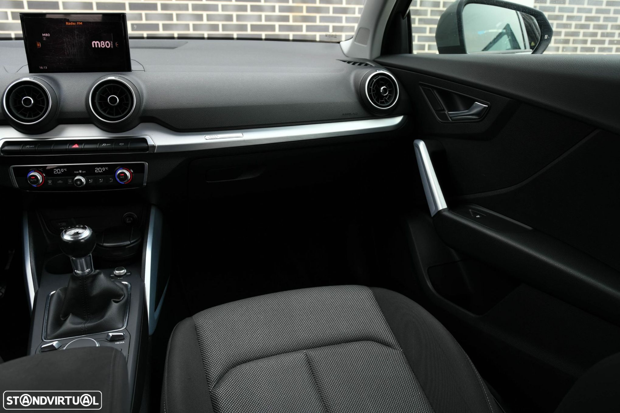 Audi Q2 30 TDI Sport - 13