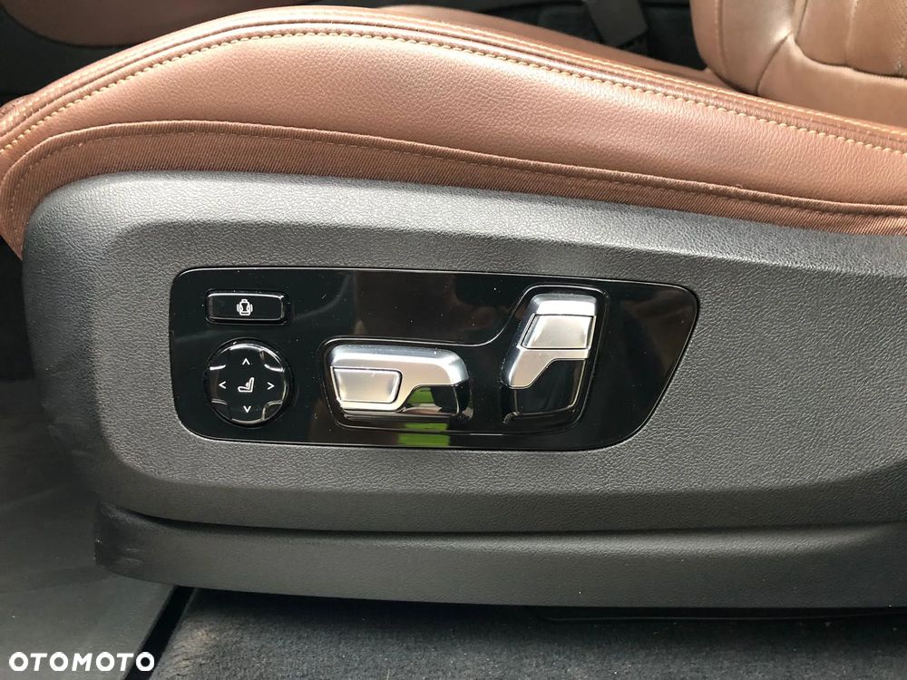 BMW X5 xDrive30d - 17