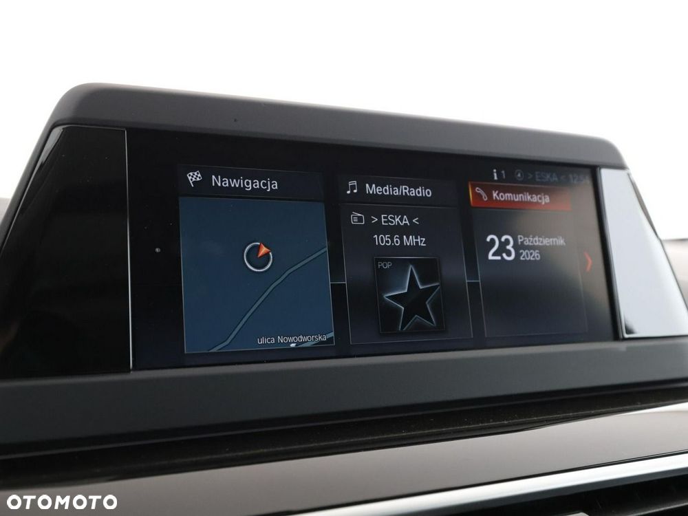 BMW Seria 5 520d Sport Line - 24