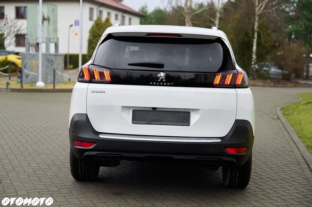 Peugeot 5008 BlueHDi 130 EAT8 Allure Pack - 11