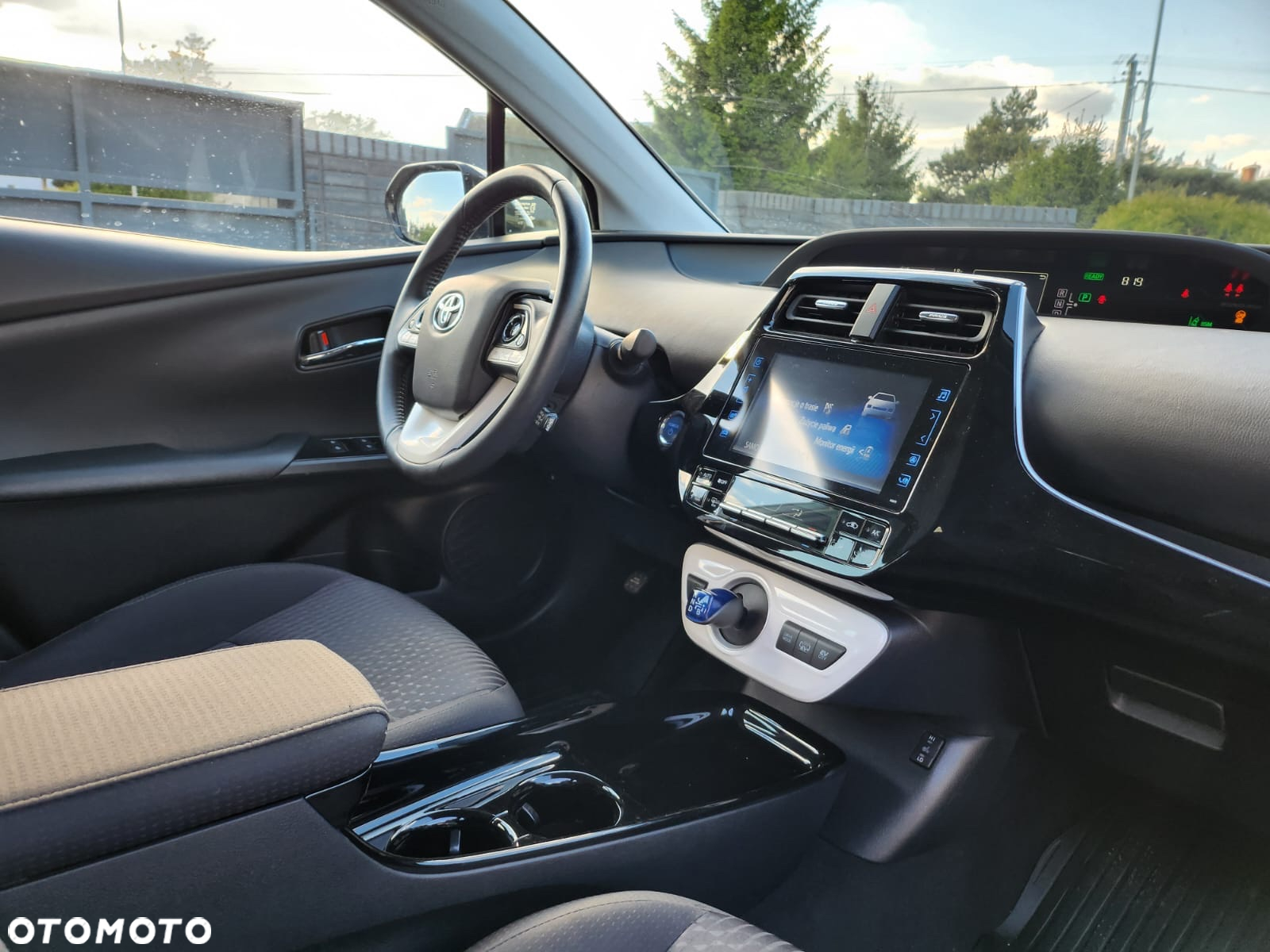Toyota Prius Plug-in 1.8 Hybrid Prestige - 12
