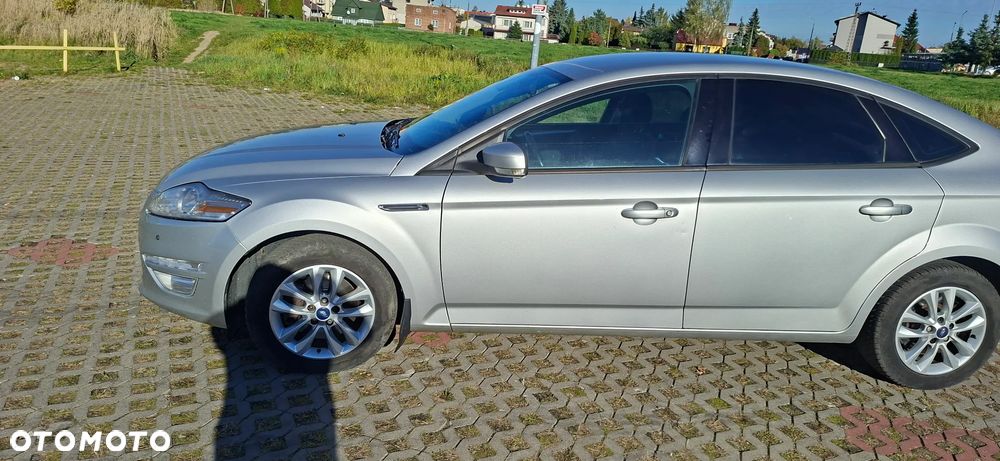 Ford Mondeo 2014 photo 2