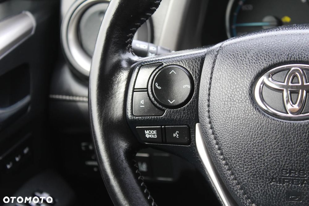 Toyota RAV4 - 22