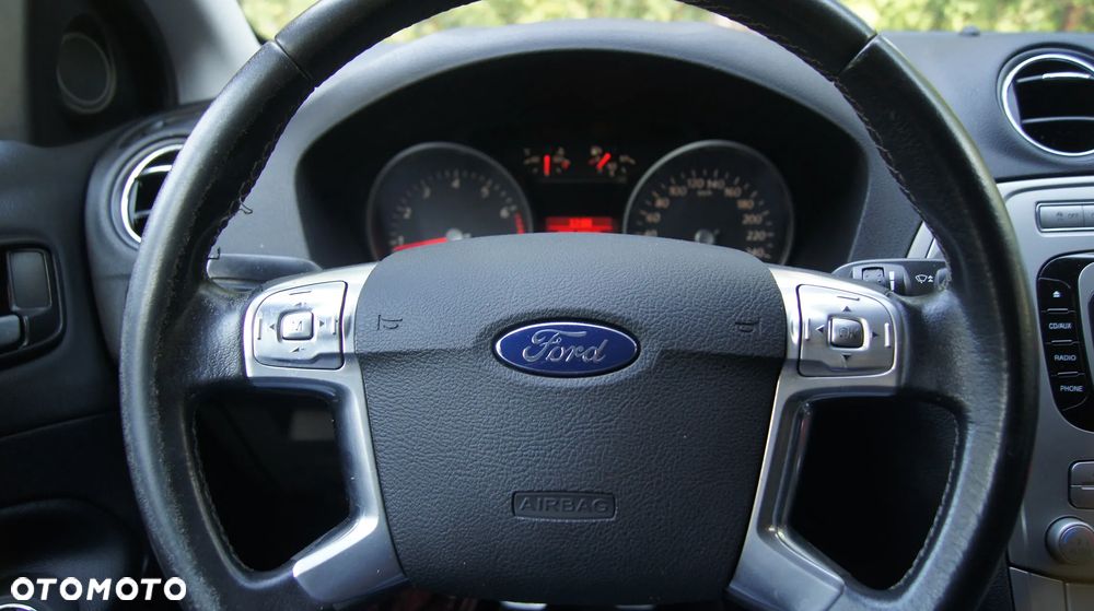 Ford Mondeo 2.0 Titanium - 20