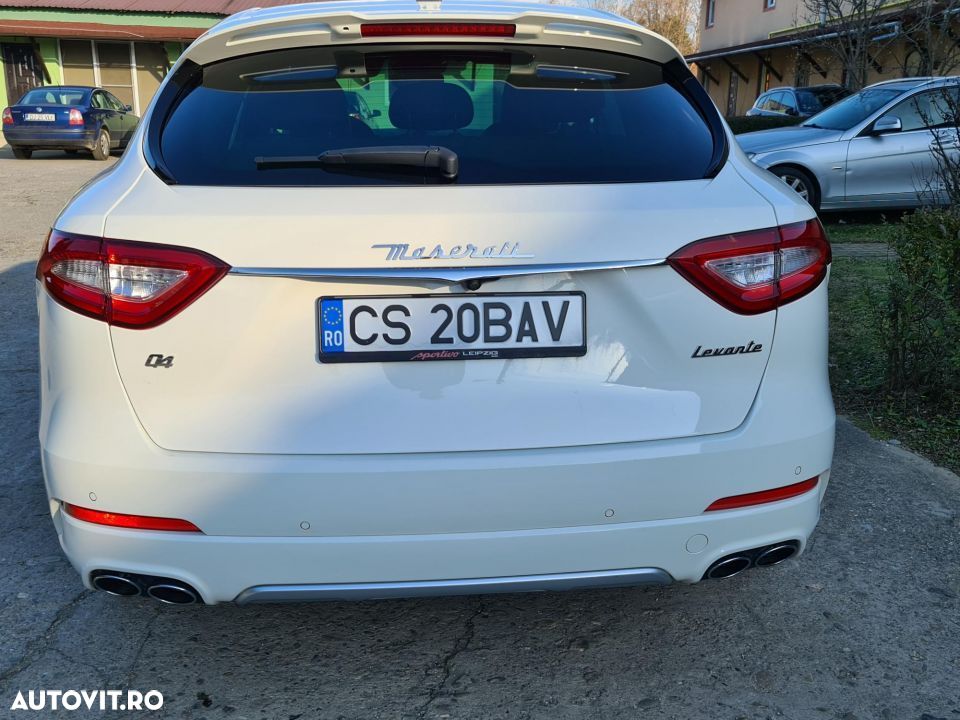 Maserati Levante Q4 - 7