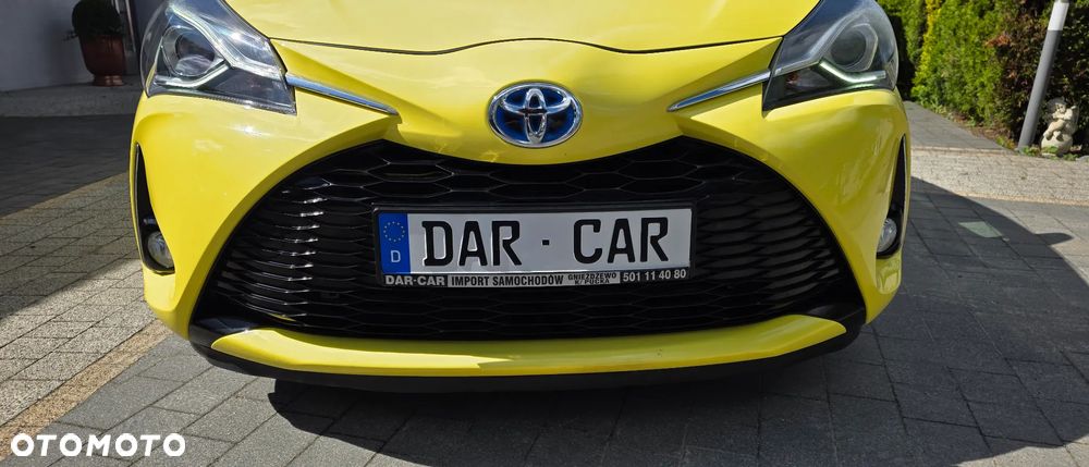 Toyota Yaris - 10