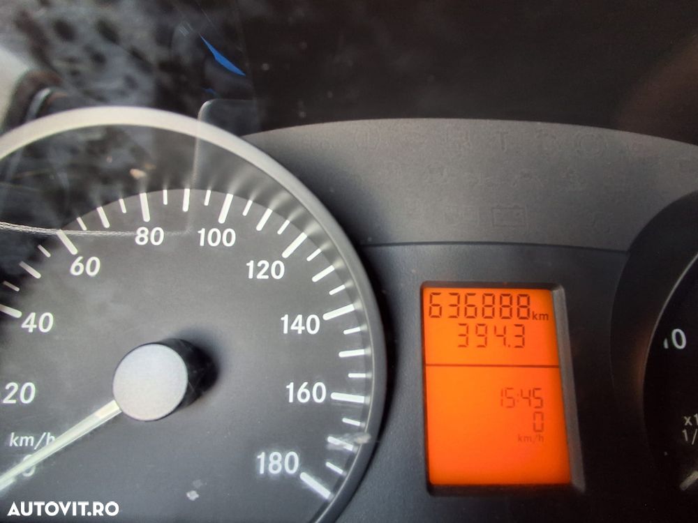 Mercedes-Benz Sprinter - 17