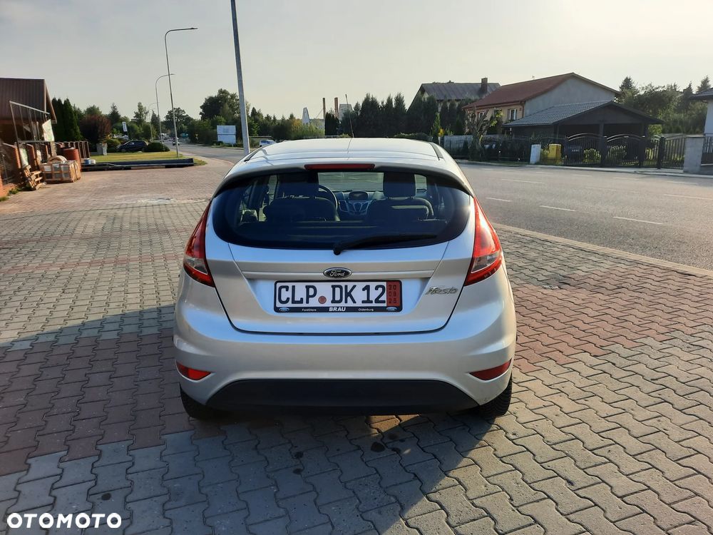 Ford Fiesta 1.4 TDCI Champions Edition - 10