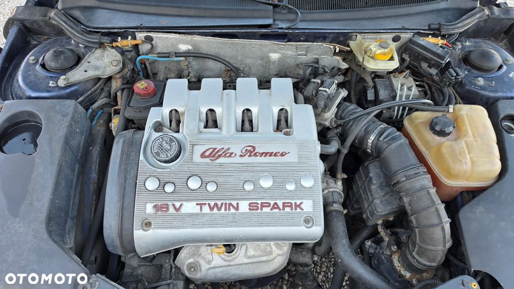 Alfa Romeo GTV 2.0 16v TSpark L - 22