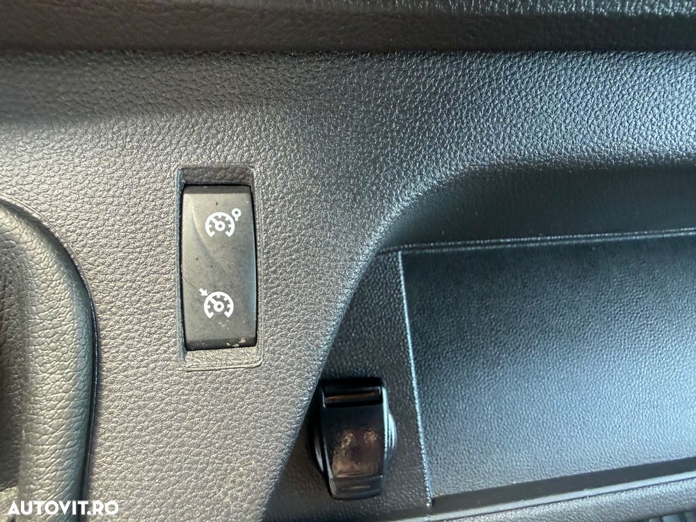 Renault Master Blue L2H2 VA Basis - 36