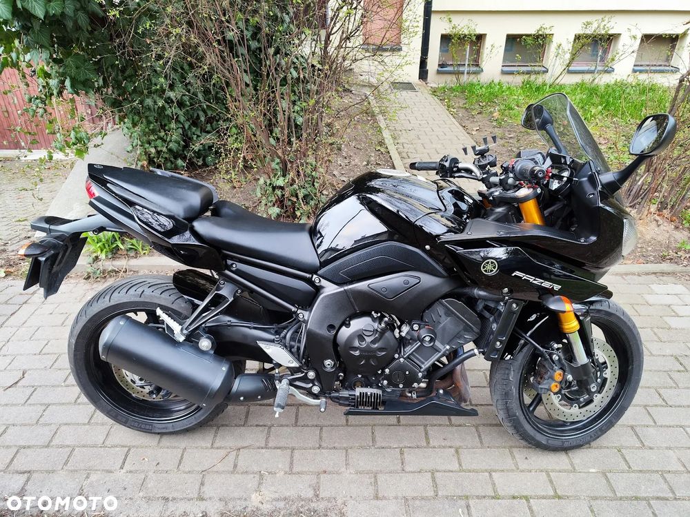 Yamaha FZ8 - 5