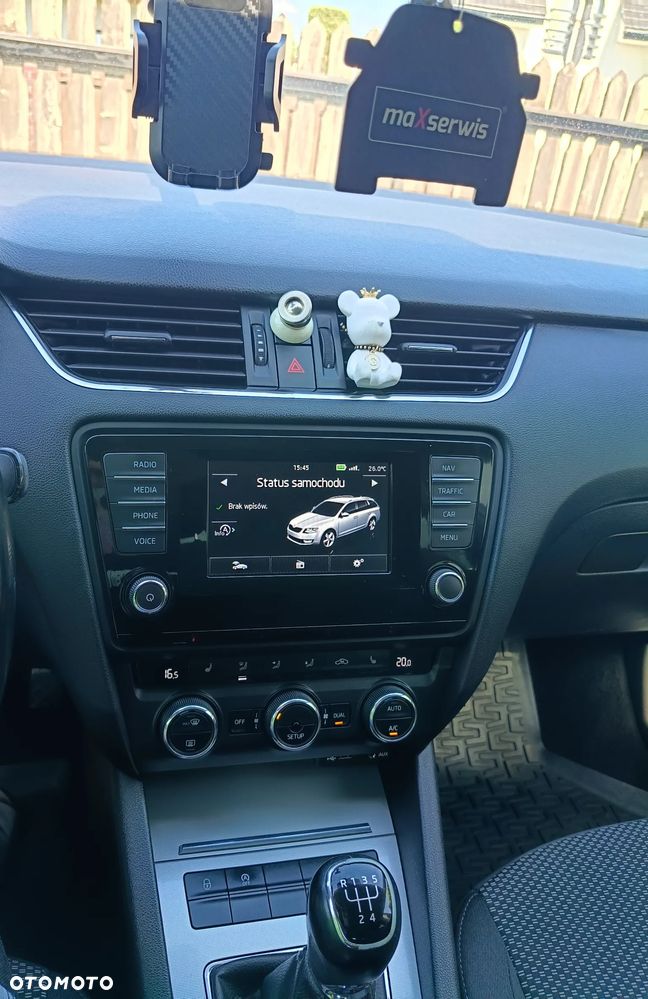 Skoda Octavia - 8