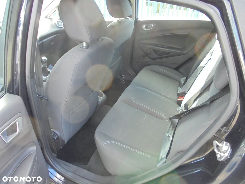 Ford Fiesta 1.25 Ambiente - 9