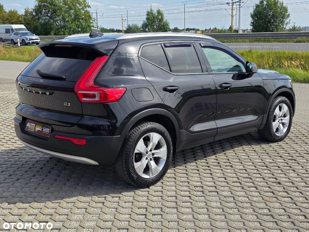 Volvo XC 40 - 35