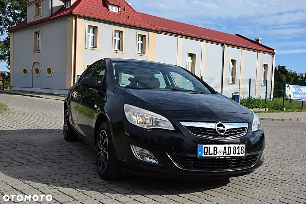 Opel Astra 1.4 ecoFLEX - 1