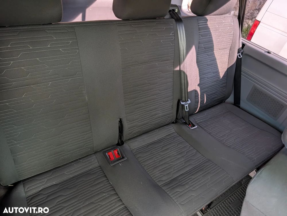 Volkswagen Caravelle 2.0 TDI 110 kW LR Comfortline - 14