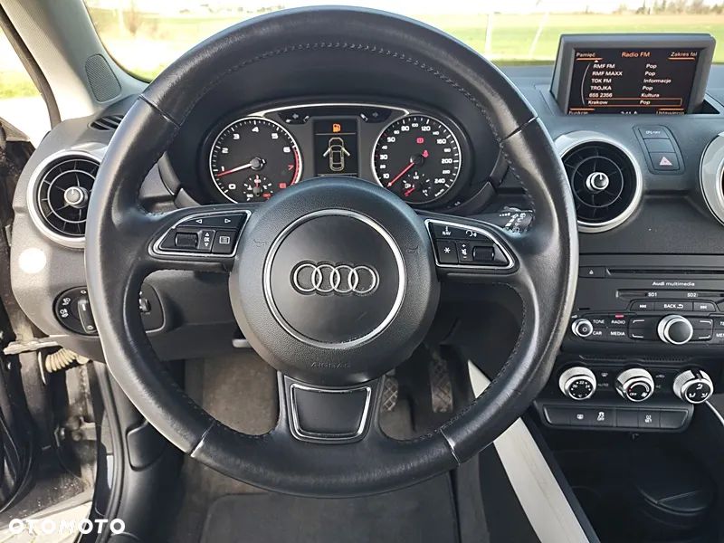 Audi A1 3-drzwiowe 1.2 TFSI S line Sportpaket - 23