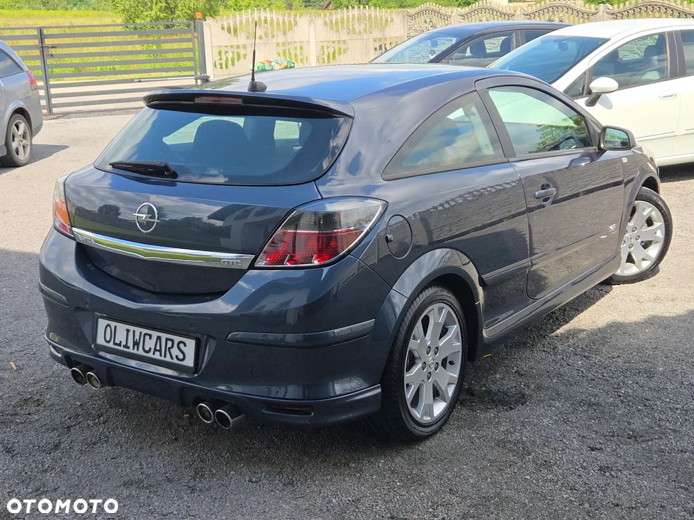 Opel Astra 1.8 Sport - 4