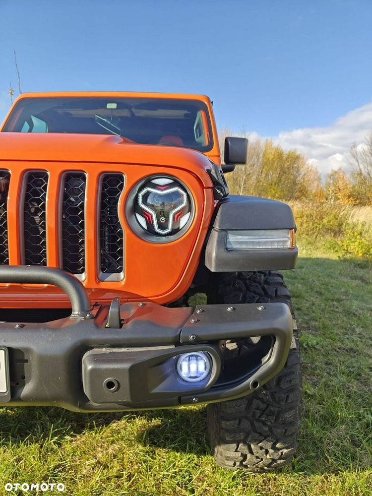 Jeep Wrangler - 11