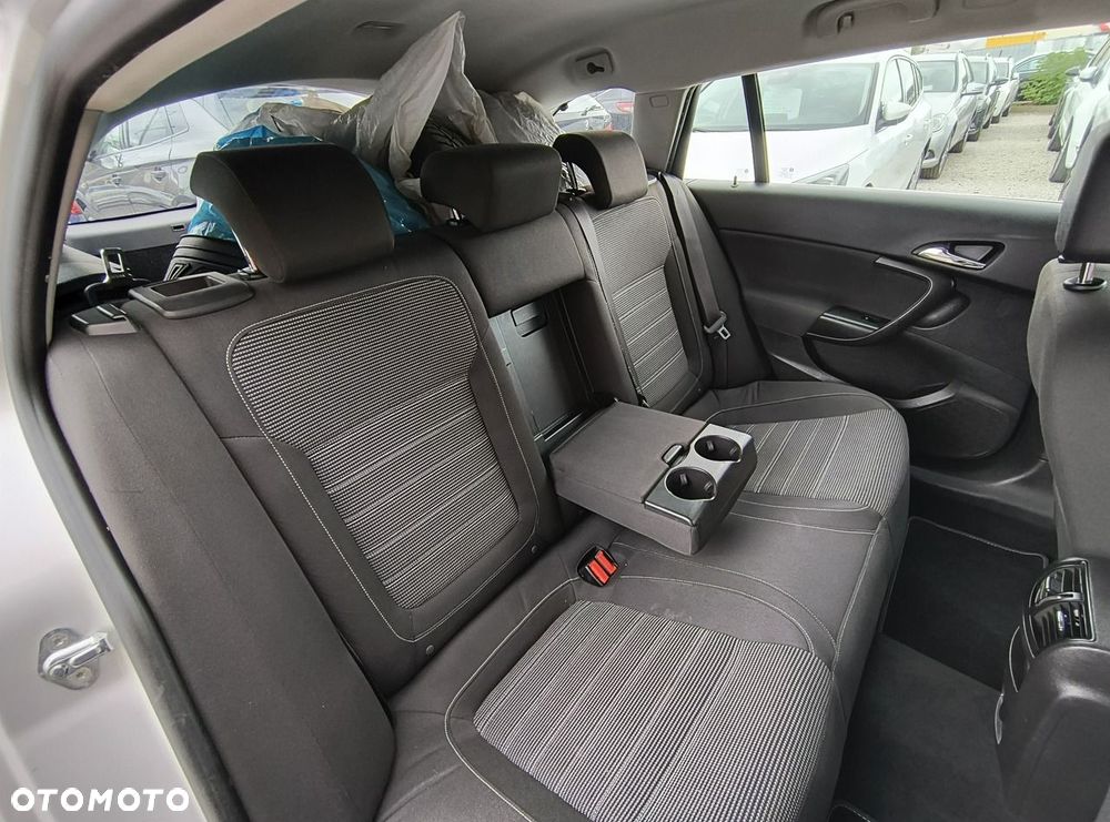 Opel Insignia 2.0 CDTI automatik Active - 18