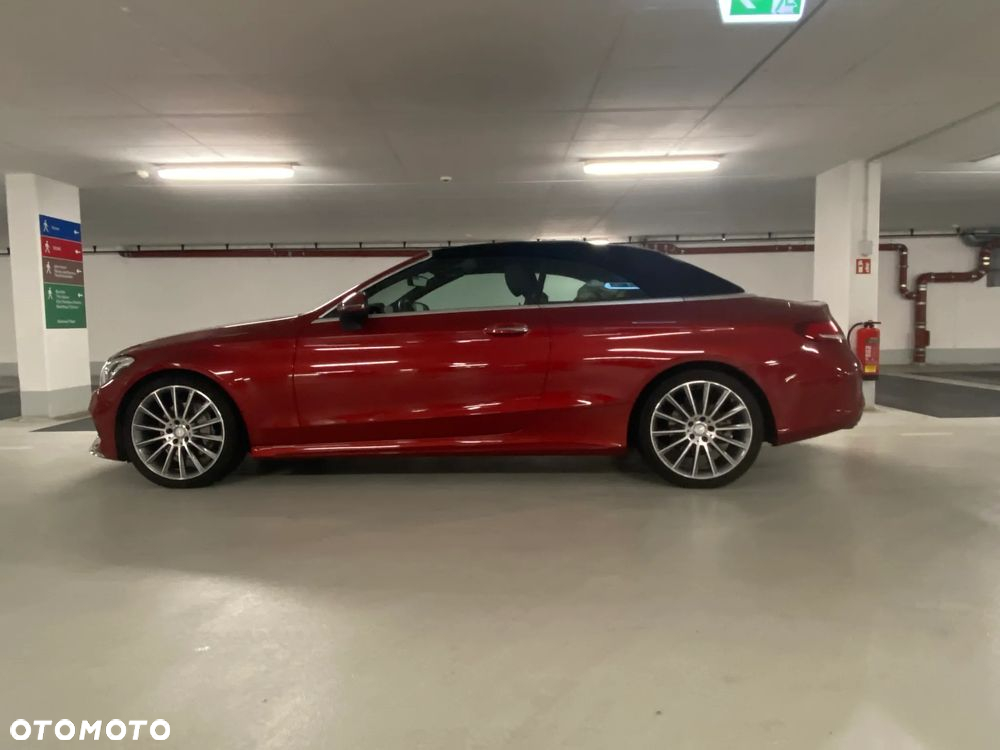 Mercedes-Benz Klasa C 220 d Cabrio 9G-TRONIC - 4