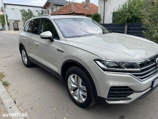 Volkswagen Touareg V6 TDI Style - 4