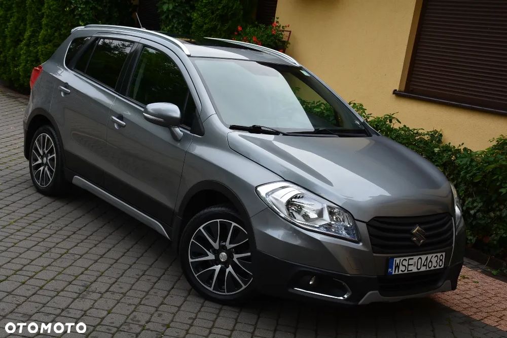Suzuki SX4 S-Cross 1.6 Premium - 1