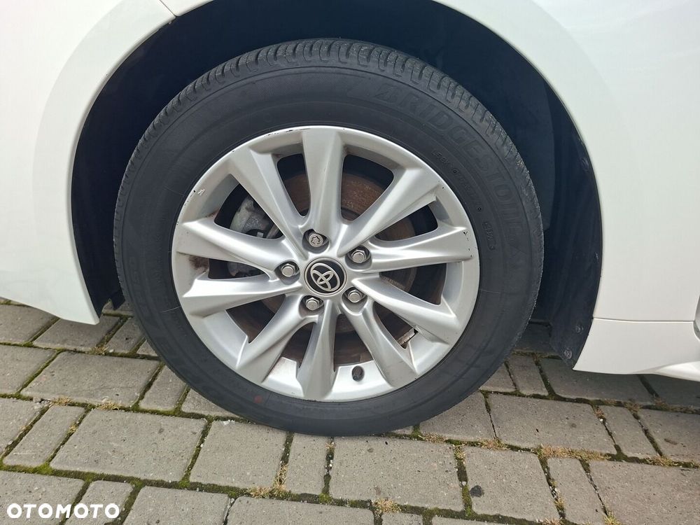 Toyota Corolla 1.8 Hybrid Comfort - 16