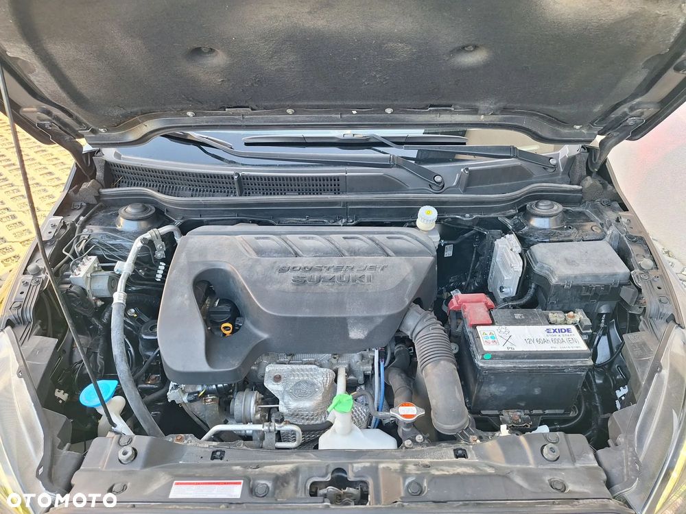 Suzuki SX4 S-Cross 1.4 T Premium - 29