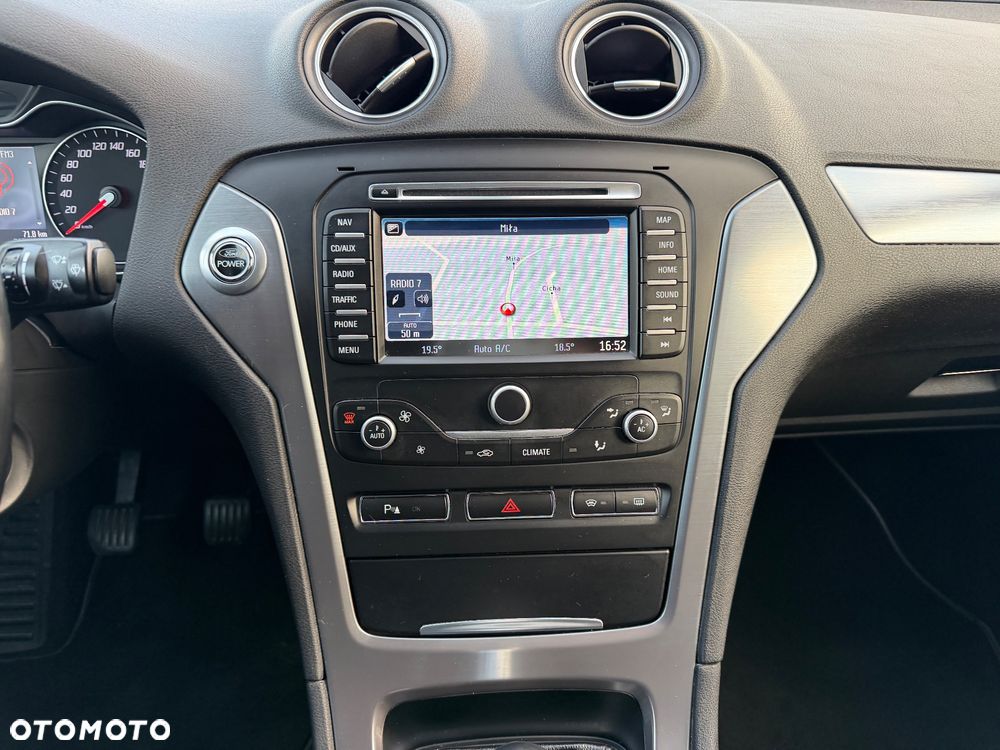 Ford Mondeo 2.0 TDCi Titanium - 25